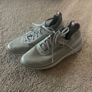 Bala women’s grey and pink sneakers